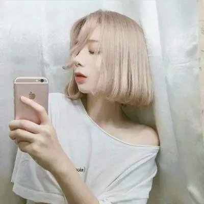 河畔旅馆